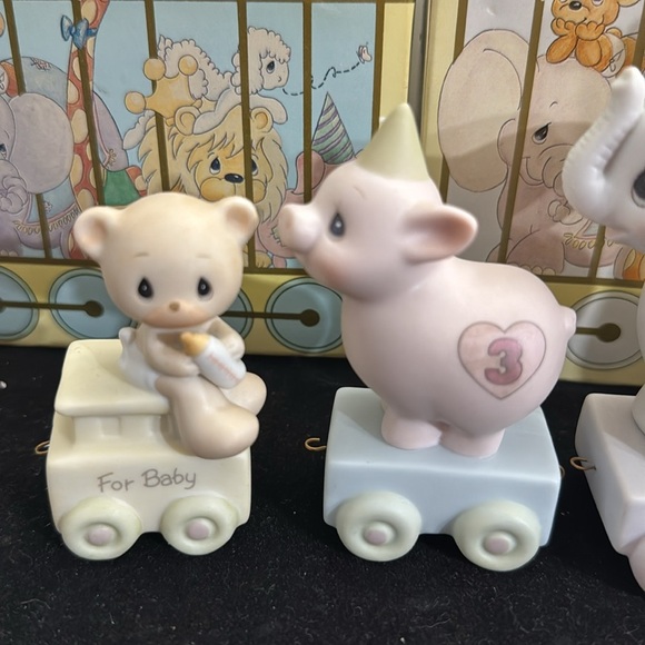 VTG 1985 Enesco Precious Moments Birthday Series Train Set 6 Piece set - Picture 2 of 5